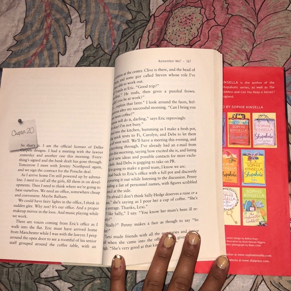 Hard Cover BOOK - Picture 4 of 4